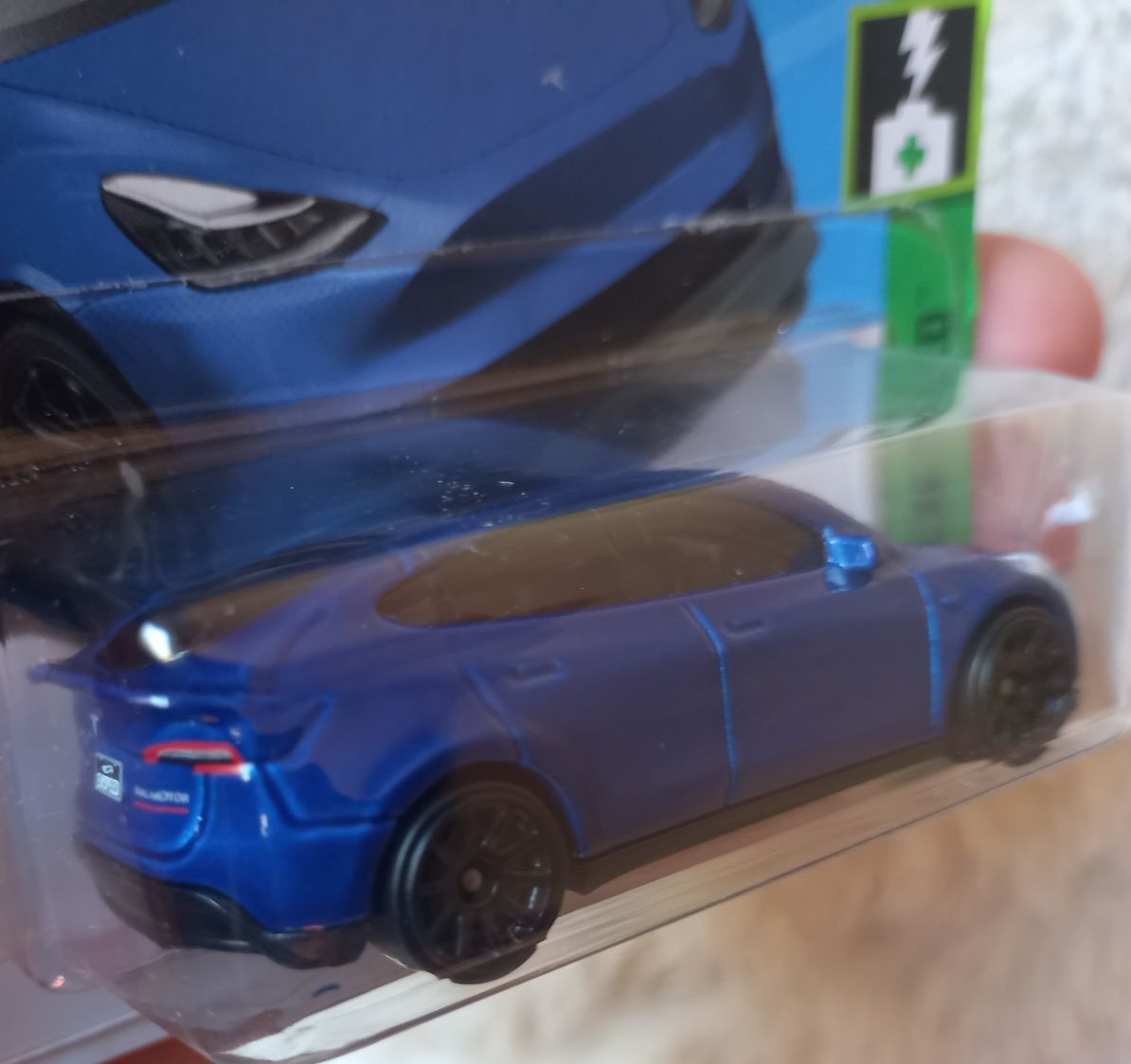 Tesla model y hot wheels