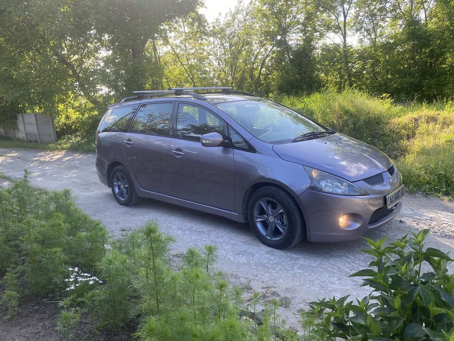 Мітсубісі Грандіс 2.4 Гбо Гарний стан !