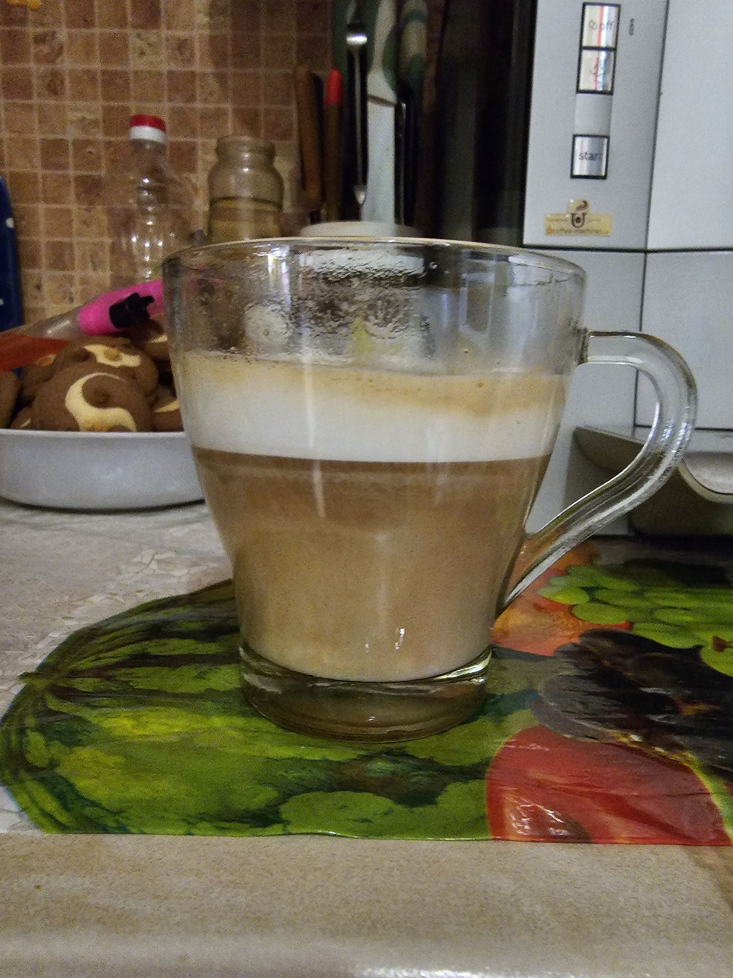 Продам кофеварку Bosch Vero Cafe Latte Exclusive в отличном состоянии.