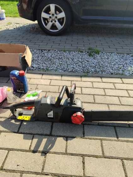 Piła łańcuchowa elektryczna