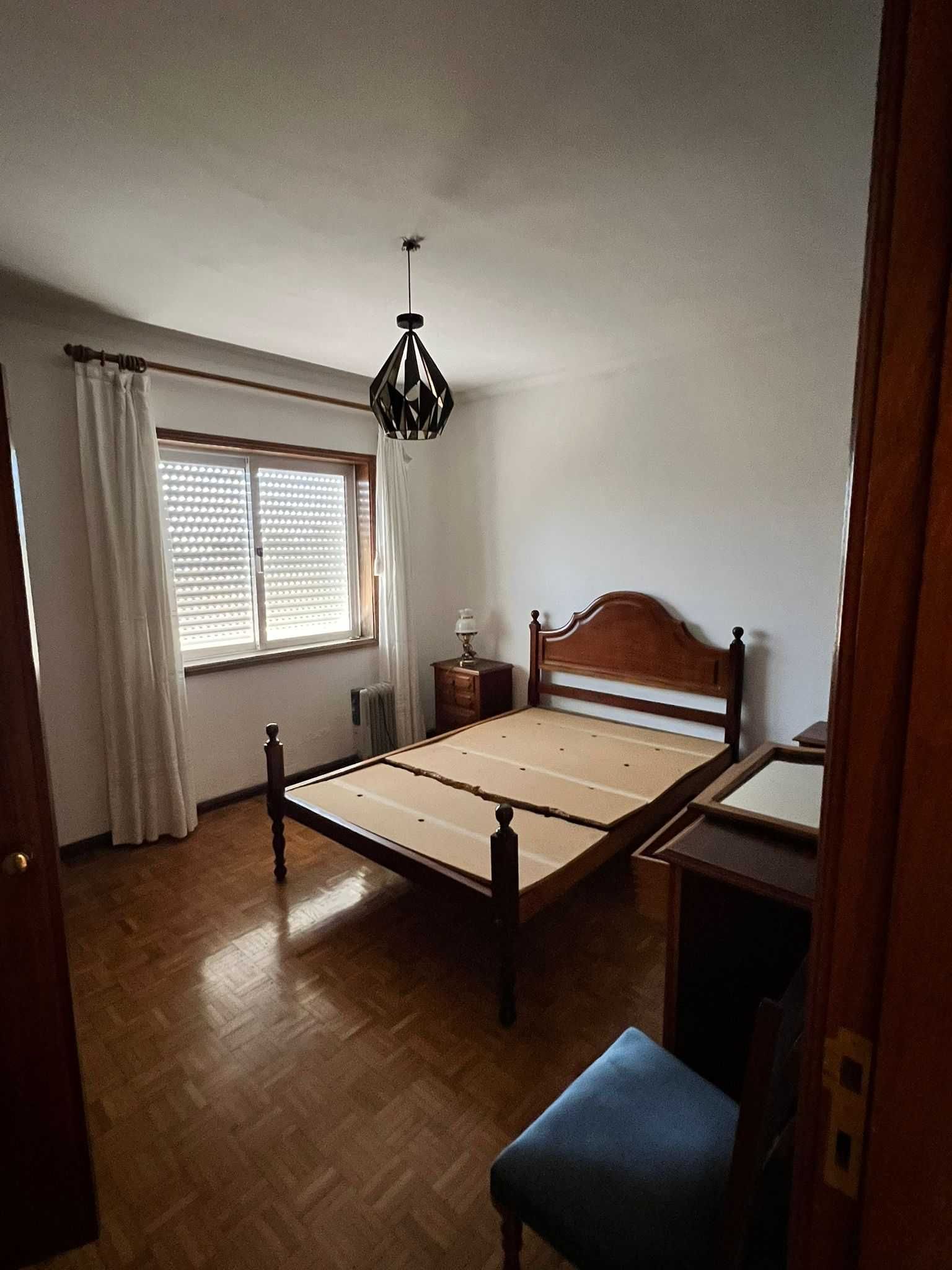 Apartamento T2 em S. João da Madeira (108,5 m2)