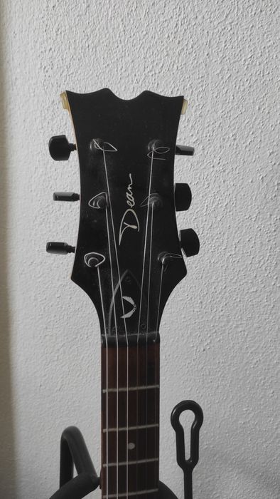 Guitarra elétrica Dean