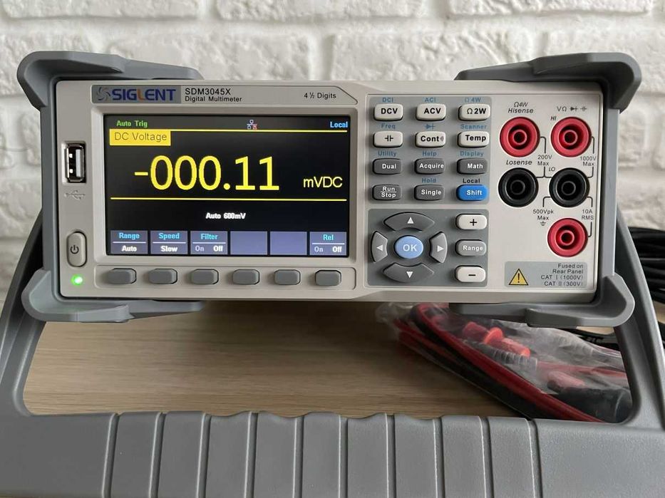 Siglent SDM3045X multimetr laboratoryjny
