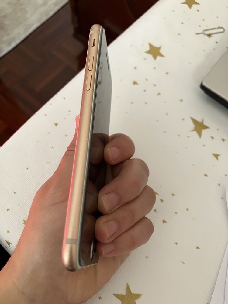 Iphone 8 em bom estado