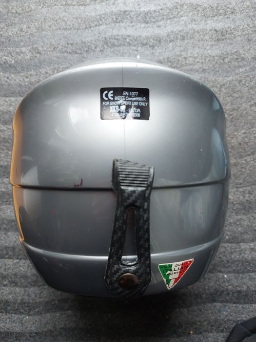 kask narciarski dziecięcy