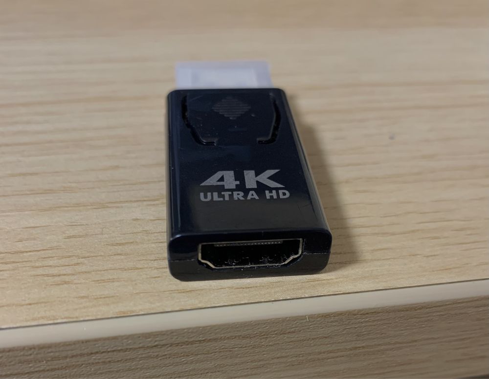Перехідник 4k: DisplayPort to HDMI