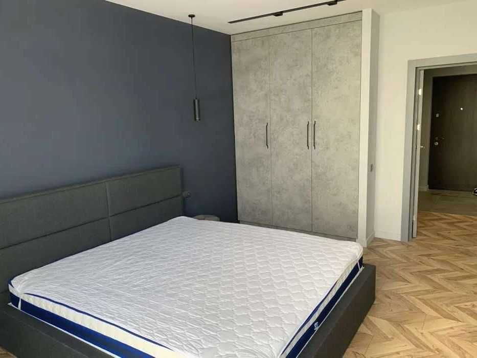 Здається 2-к квартира на вул.Предславинській,55а