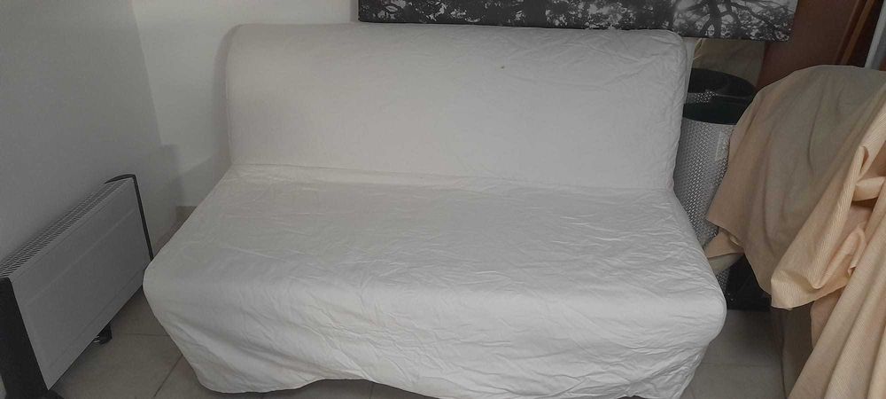 Sofá cama IKEA LYCKSELE LOVAS como novo