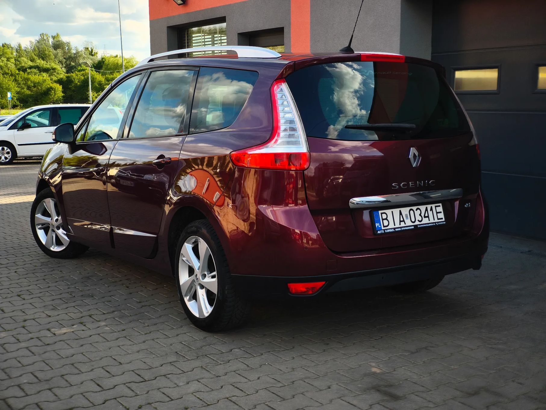 Renault Grand Scenic Stan Bardzo Dobry Po Dużym Serwisie Gwarancja