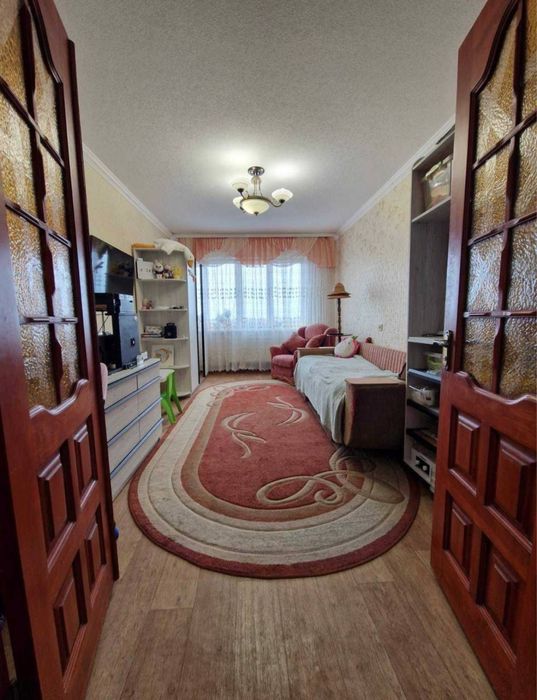 Продаж 3 кімнатної вартири з АО