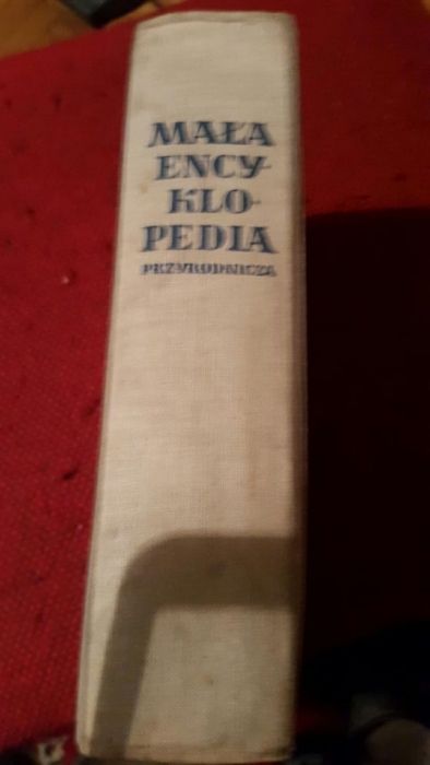 Mała encyklopedia przyrodnicza