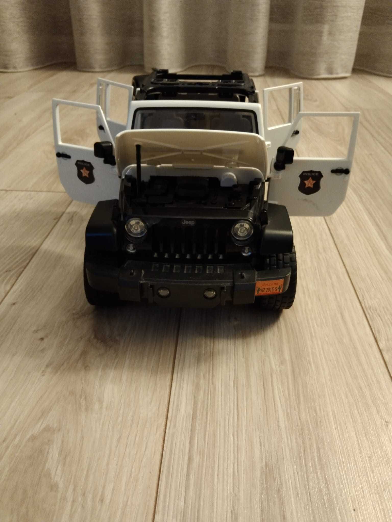 Bruder 02526 Jeep Policja z figurką światło+dźwęk