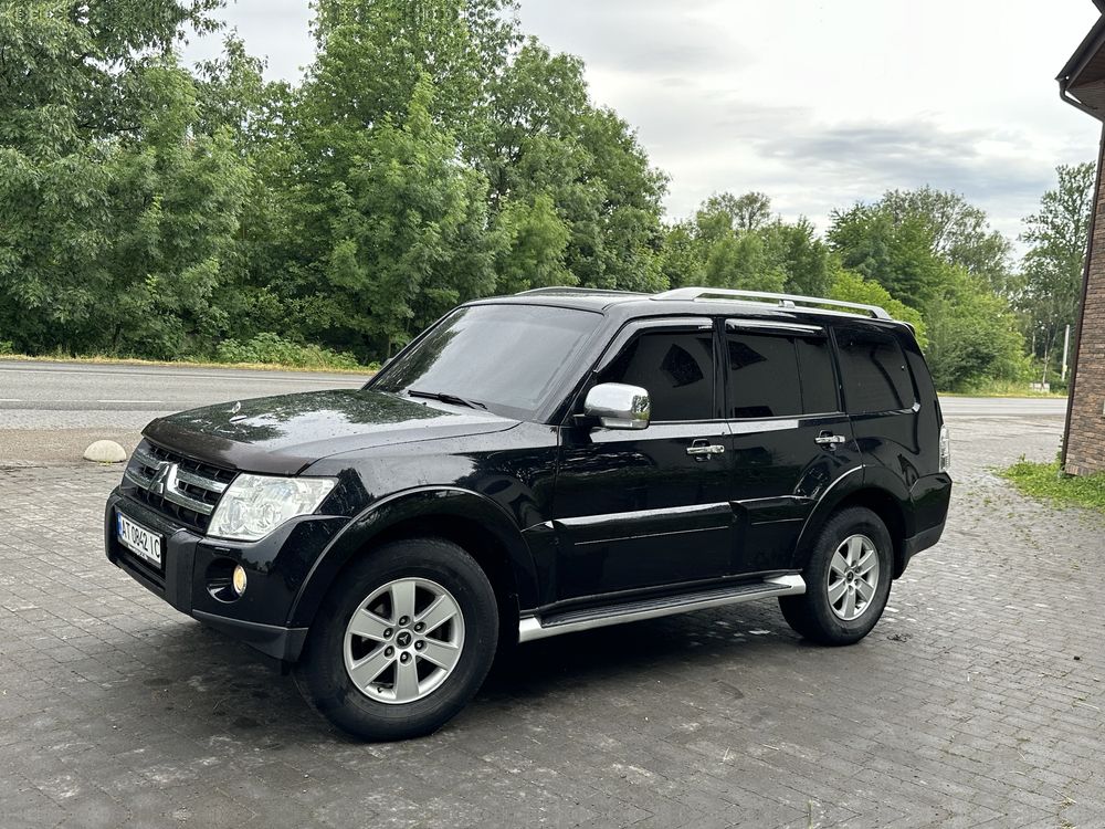 Mitsubishi Pajero Wagon