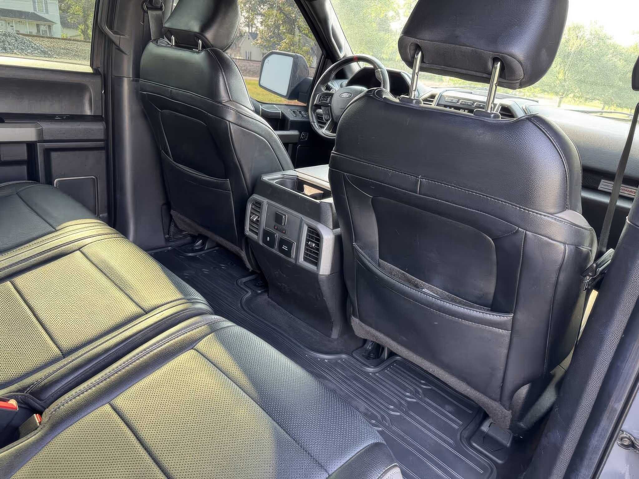 2018 Ford F-150 Raptor SuperCrew 4WD