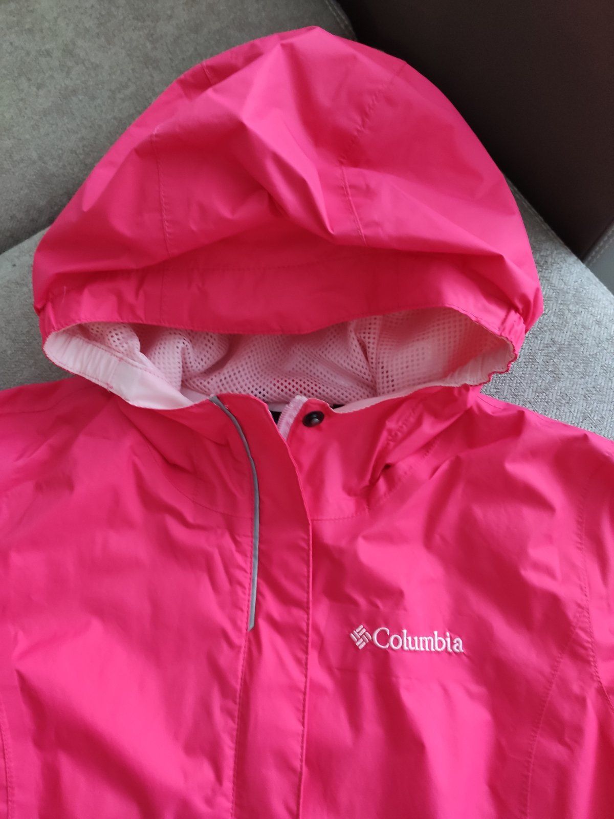 Columbia куртка (розмір М 10-12 років)