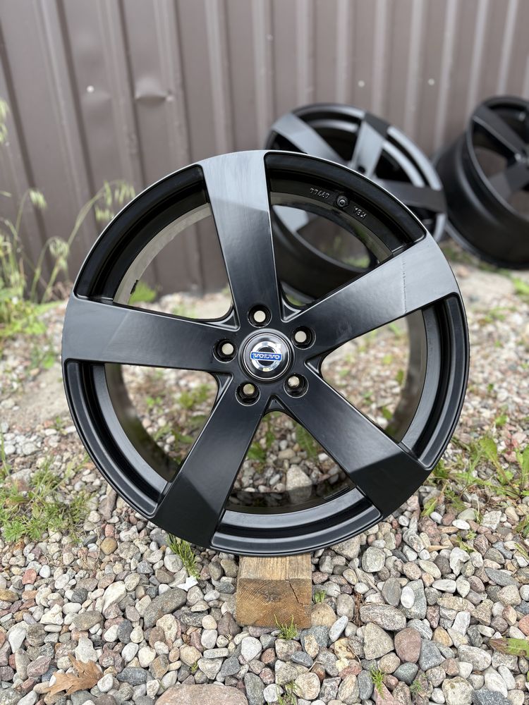 Koła alufelgi 19” 5x108 czarne mat