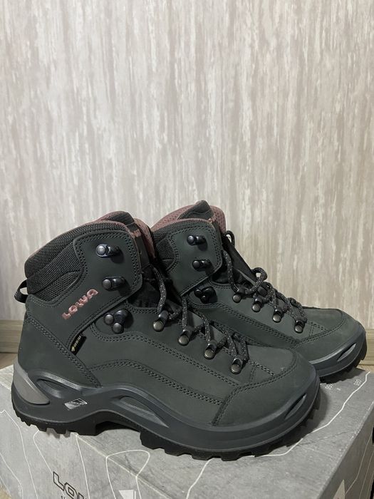 Зимові черевики-ботінки за хорошою ціною