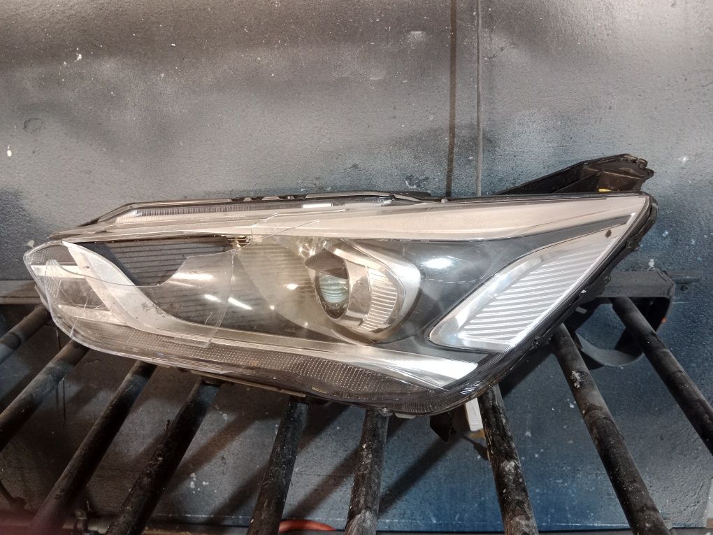 Ford C max Mk2 lift 14-19r. Lampa przód lewa bi xenon