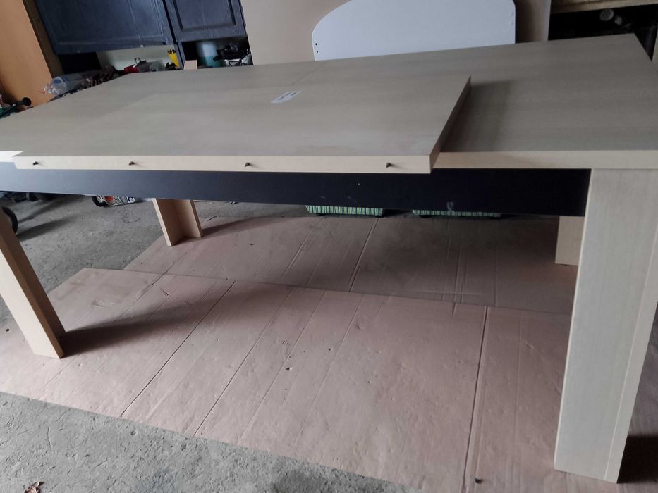 Sprzedam Stół do Jadalni