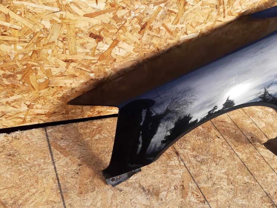 Błotnik Nissan Titan oryginał 04-15r