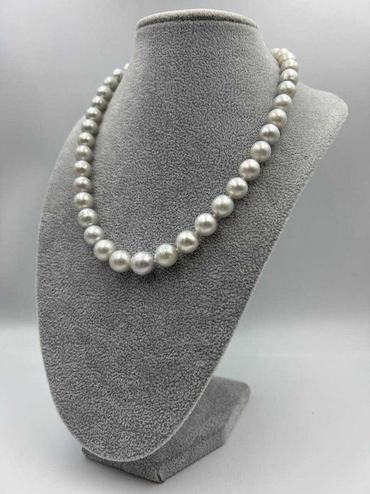 Naszyjnik z pereł naturalnych , złote zapięcie 14K