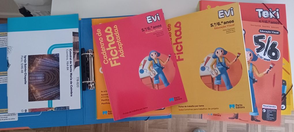 Manuais EVT atuais com cadernos atividades