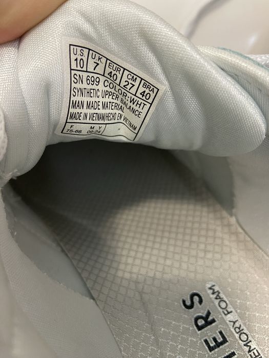 Snakersy Skechers 40