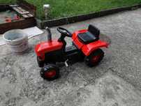 Traktor jeździk na pedały, jak nowy na prezent