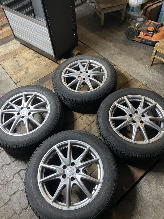 225/60R18 зимові шини з дисками BMW X3 G01