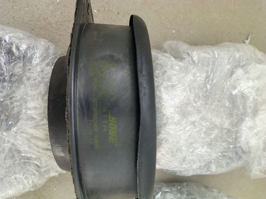 Nagłośnienie BOSE Audi A4 B6 komplet