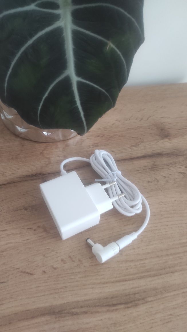 Ładowarka,zasilacz,adapter AC
