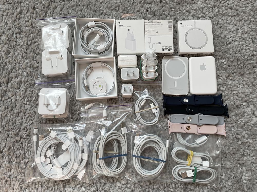 Original аксесуари Apple lightning adapter EarPods Watch MagSafe і тд