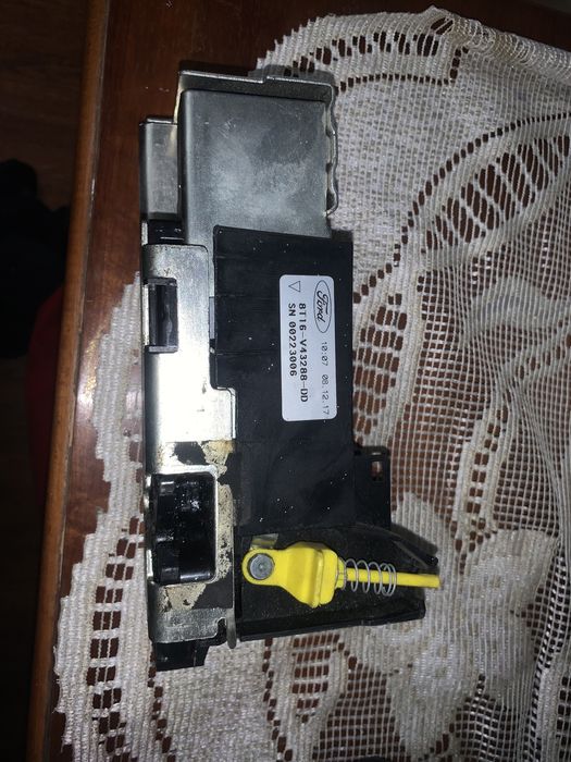 Замок задний на форд транзит