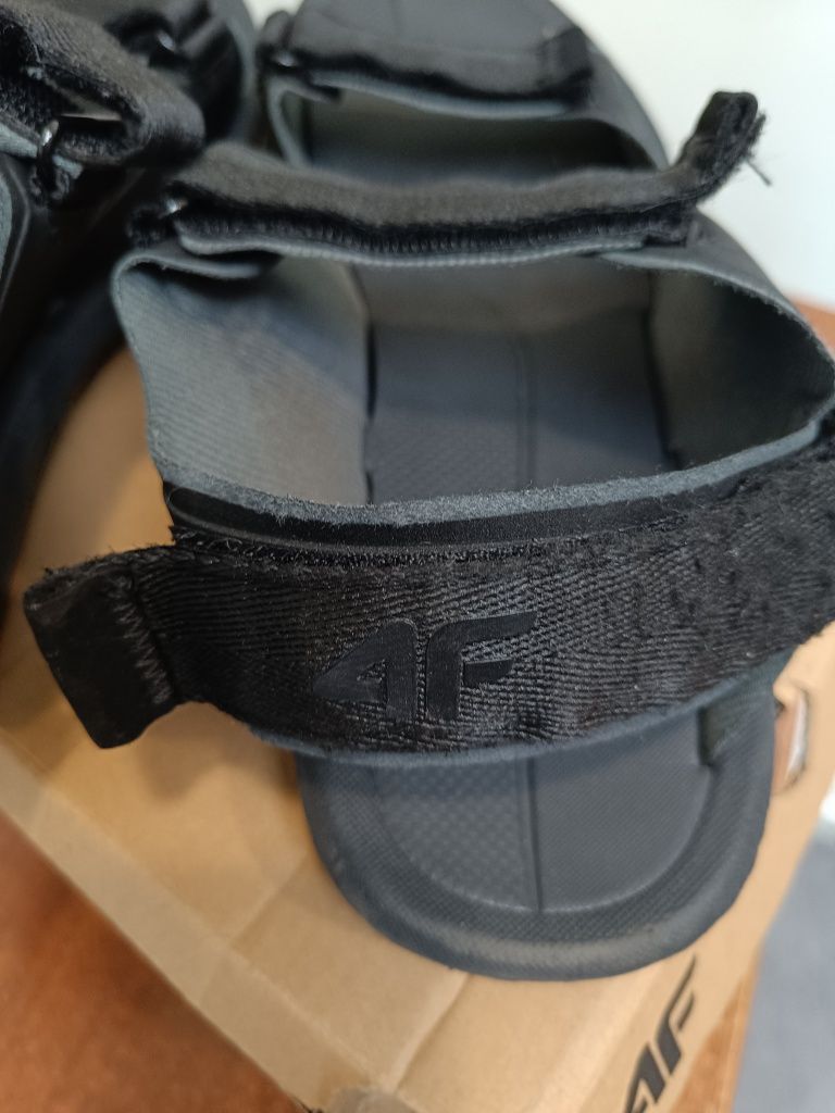 Buty sandały 4F rozm. 42
