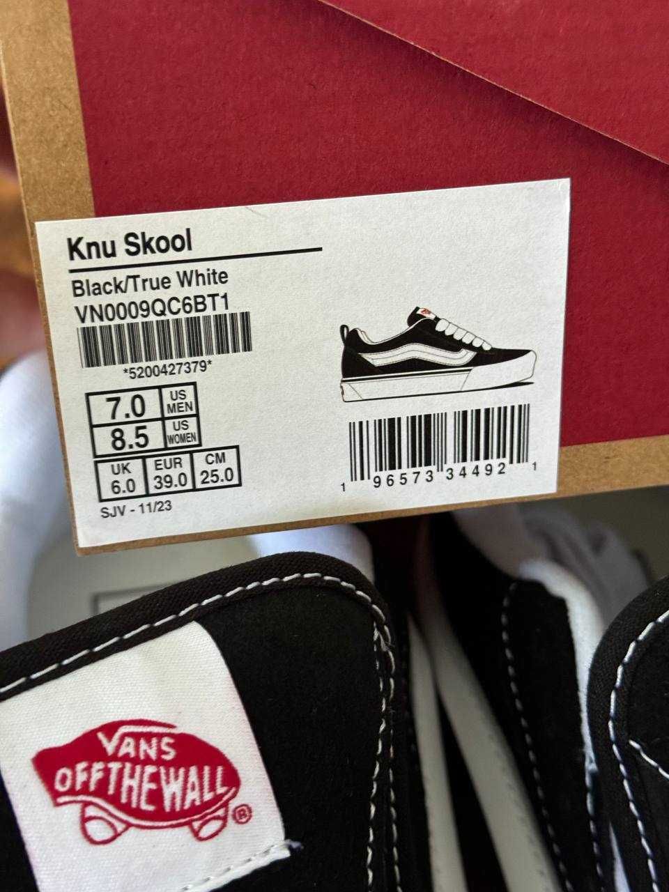 Нові ! Vans Knu Skool !