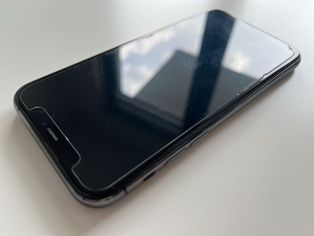 iPhone 11 Pro 64GB idealny stan