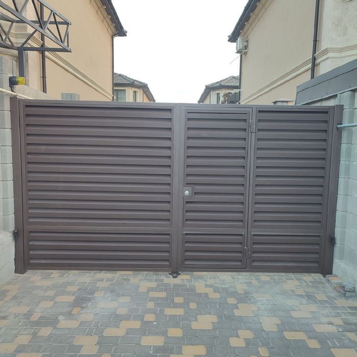 Ворота,откатные, консольные, распашные гаражные,вьездные,кованные,проф