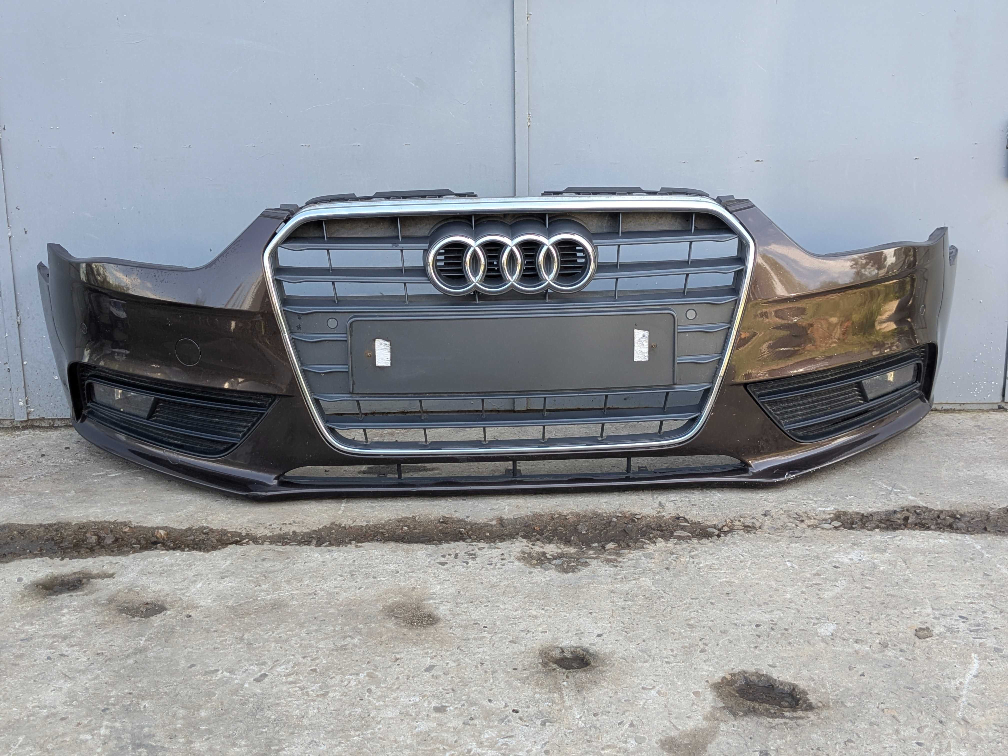 Бампер Передній Audi A4 B8 12-16р. В зборі Передний Ауді А4 Б8 Рестайл