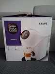 Ekspres na kapsułki NESCAFÉ Dolce Gusto GENIO S KP240