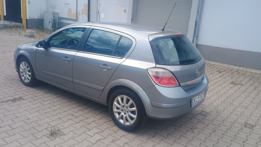 Opel Astra 1,7 diesel klima,el nowy rozrząd