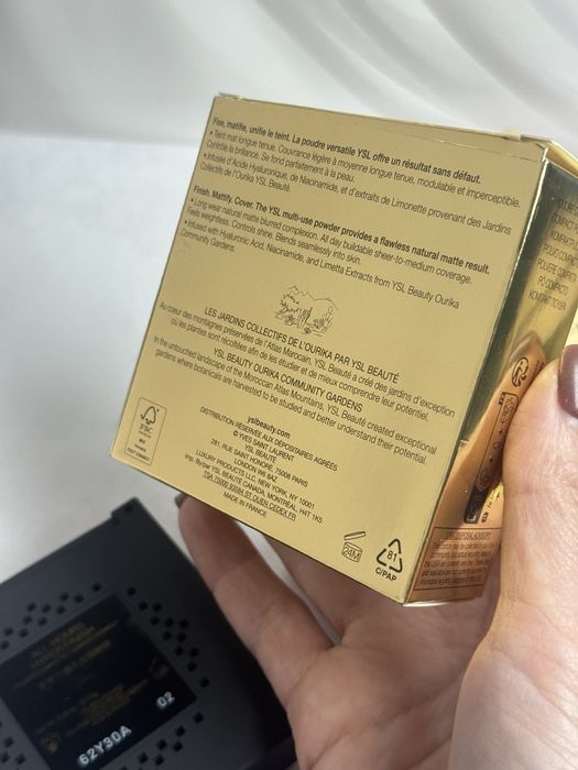 Пудра для обличчя Yves Saint Laurent