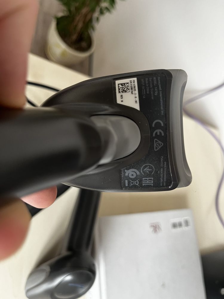 Сканер штрих-кодів Honeywell 1470g 2D, USB kit