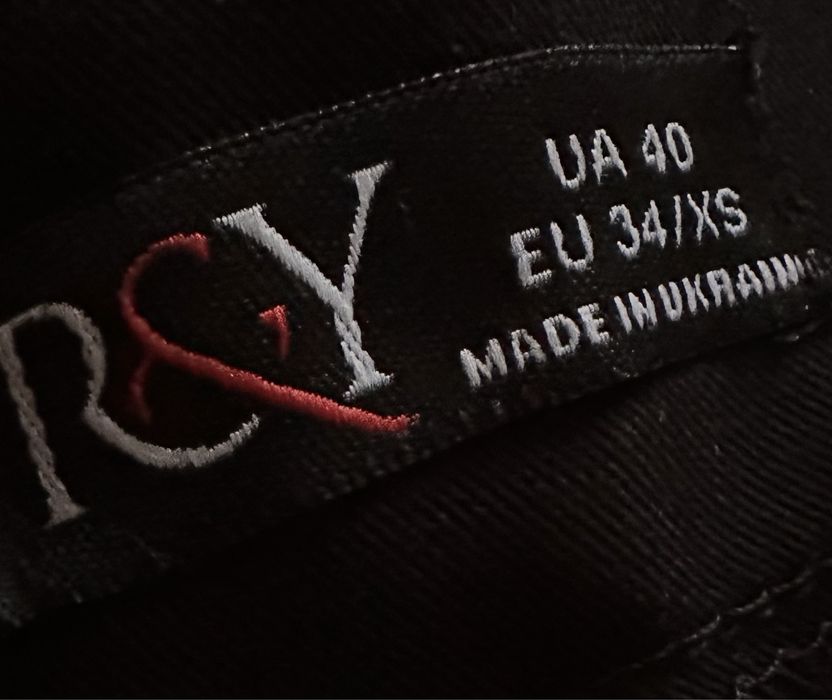 Продам брюки  ідеальний стан .Український бренд