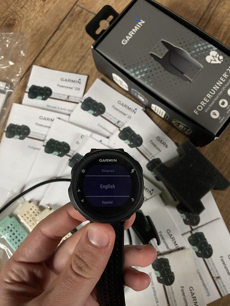 Garmin forerunner 235