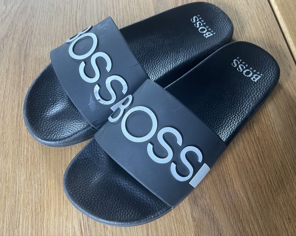 Klapki Hugo Boss roz. 39