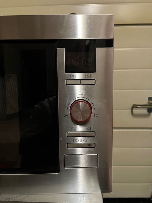 Mikrofala Amica do zabudowy