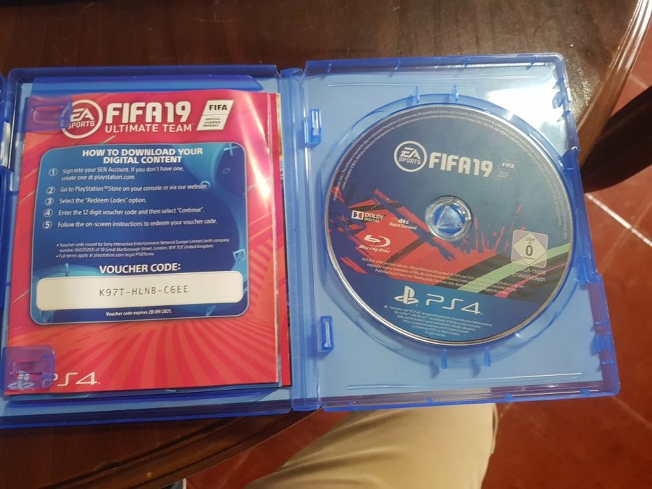 FIFA 19 e 20 em bom estado
