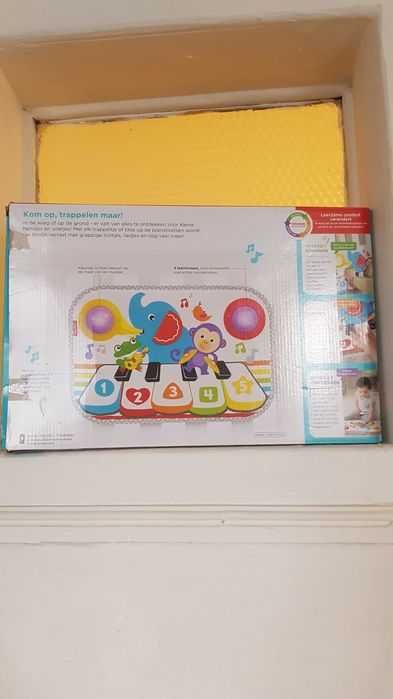 Piano Fisher Price (holandês)