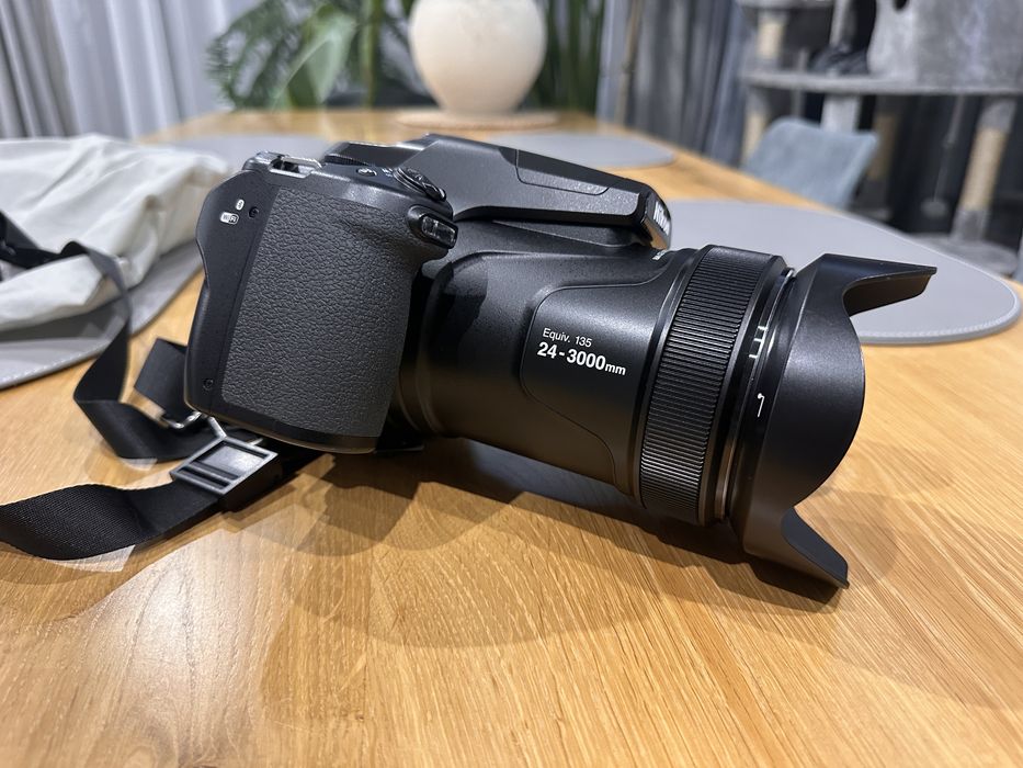 Nikon Coolpix P1100 – jak nowy!