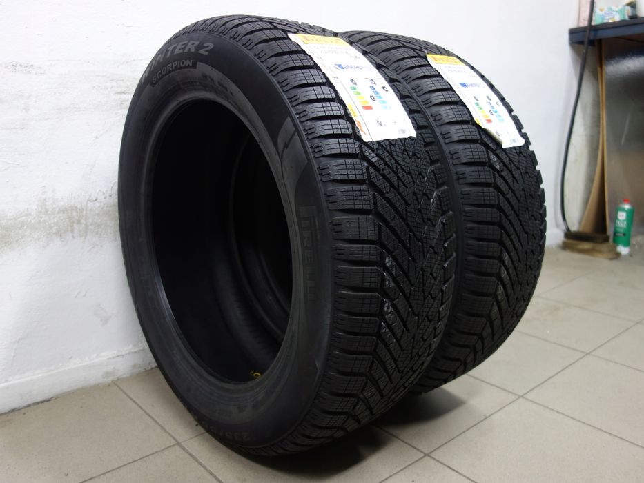 Opony zimowe Pirelli Scorpion Winter 2 235/55R18 104 H Nowe